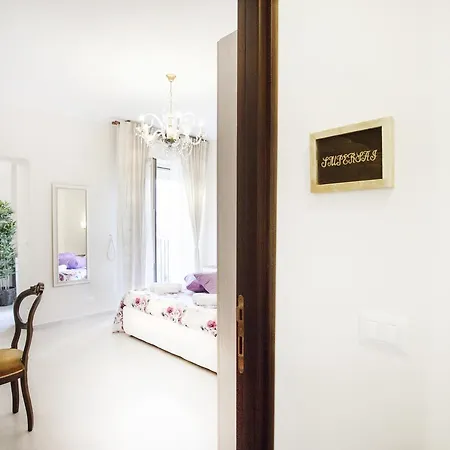 ベッド・アンド・ブレックファスト Veronicas タオルミーナ