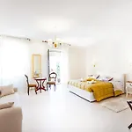 Bed & Breakfast Veronicas