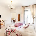 Veronicas 3* Taormina
